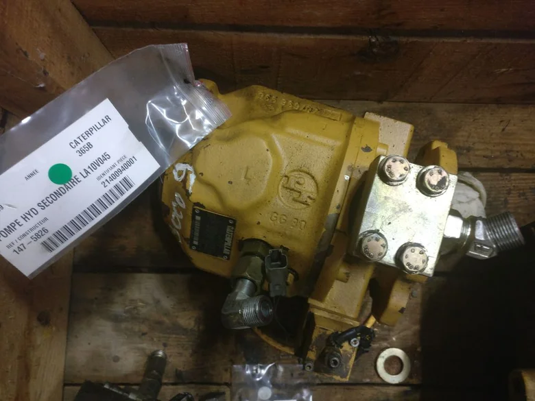 Pompe hydraulique secondaire pour CATERPILLAR 365B