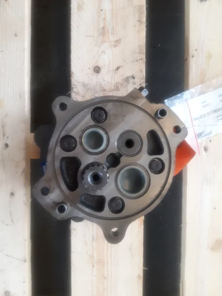 Auxiliary hydraulic pump for CATERPILLAR 955K