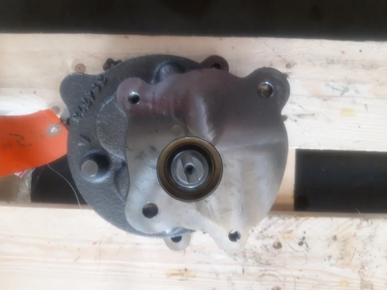 Auxiliary hydraulic pump for CATERPILLAR 955K