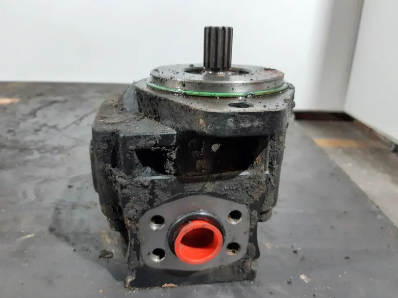 Bomba hidráulica secundaria para CATERPILLAR 963D