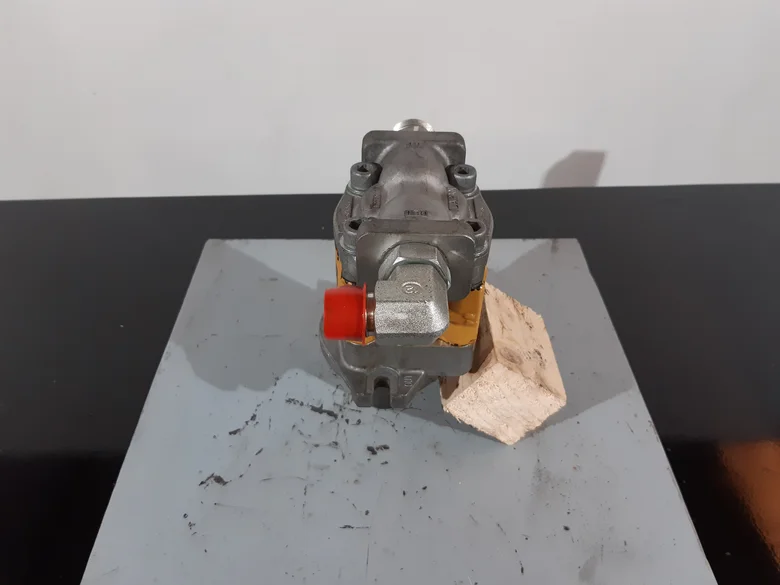 Auxiliary hydraulic pump for CATERPILLAR 319D