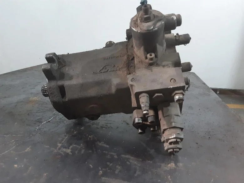 Moteur hydraulique de rotation pour LIEBHERR R914C