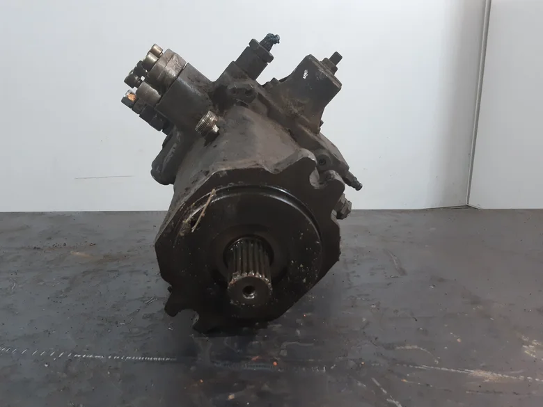 Moteur hydraulique de rotation pour LIEBHERR R914C