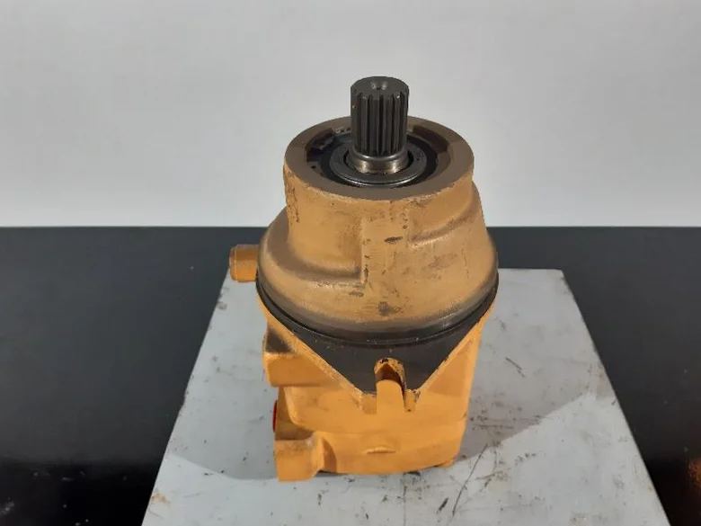 Moteur hydraulique de rotation pour LIEBHERR R944