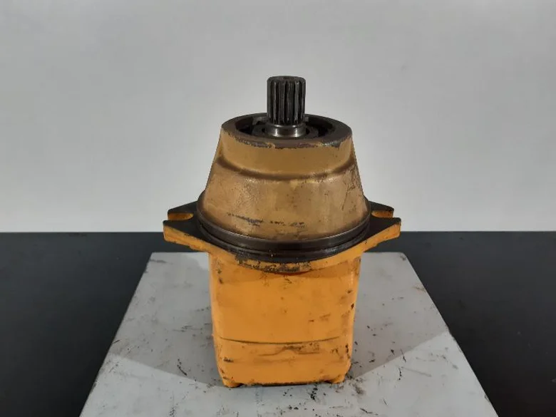 Moteur hydraulique de rotation pour LIEBHERR R944