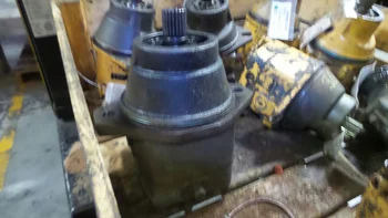 Moteur hydraulique de rotation pour LIEBHERR R964C