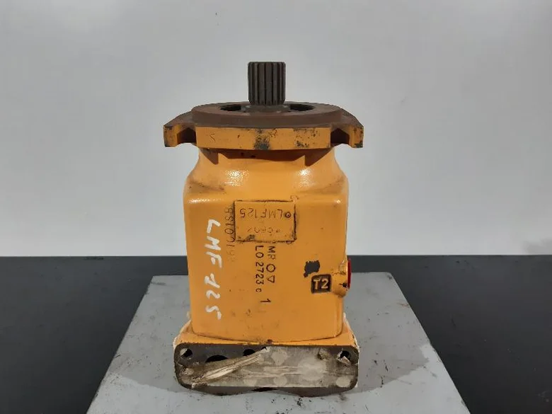 Moteur hydraulique de rotation pour LIEBHERR R952