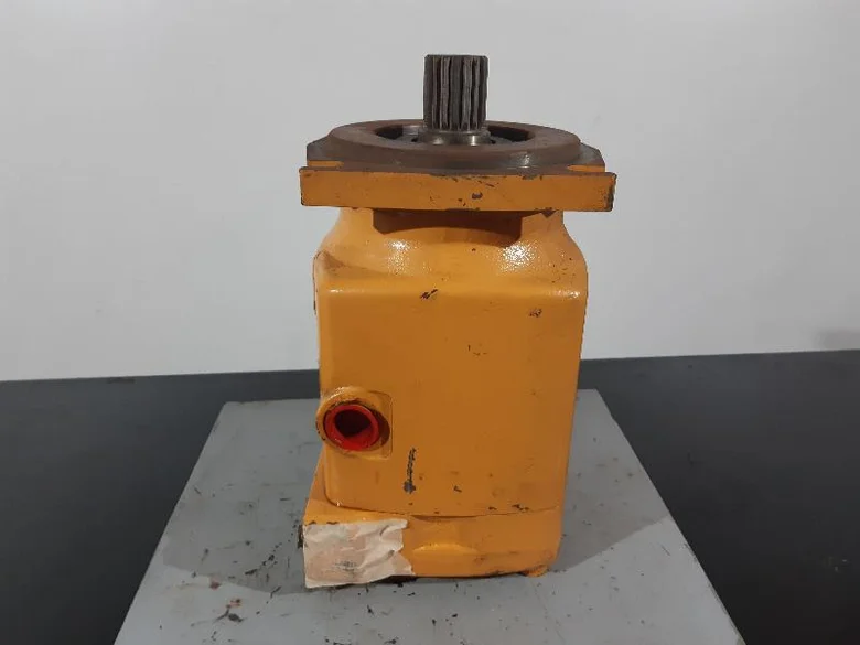 Moteur hydraulique de rotation pour LIEBHERR R952