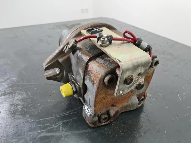 Moteur hydraulique de rotation pour LIEBHERR R954C