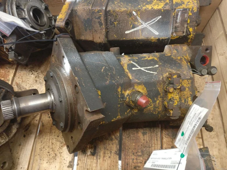 Moteur hydraulique de rotation pour CATERPILLAR 235