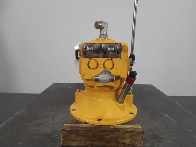 Motor hidráulico de rotación para KOMATSU PC228USLC-10