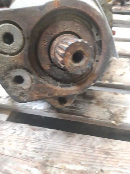 Motor hidráulico de traslación usado - Codimatra para LIEBHERR R944