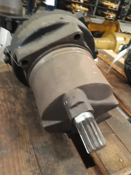 Moteur hydraulique de translation pour CATERPILLAR 325