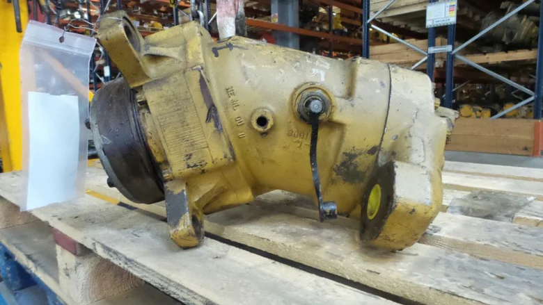 Motor hidráulico de traslación usado - Codimatra para CATERPILLAR 953
