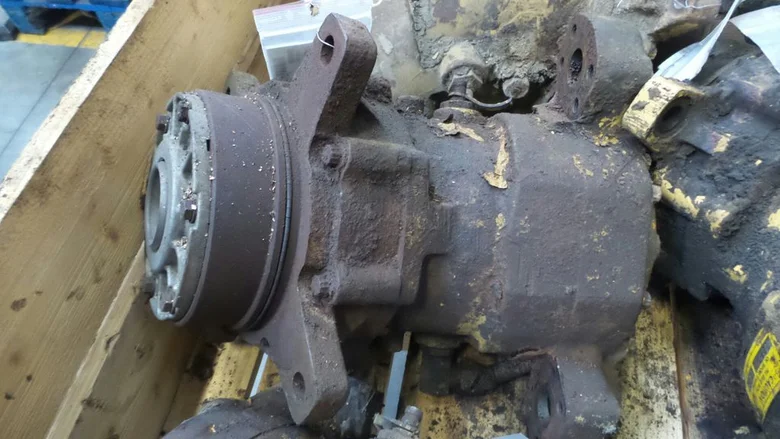 Motor hidráulico de traslación usado - Codimatra para CATERPILLAR 953