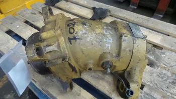 Moteur hydraulique de translation pour CATERPILLAR 953