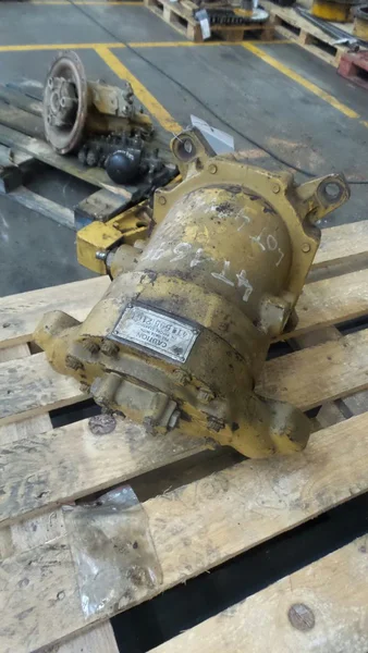 Motor hidráulico de traslación usado - Codimatra para CATERPILLAR 953