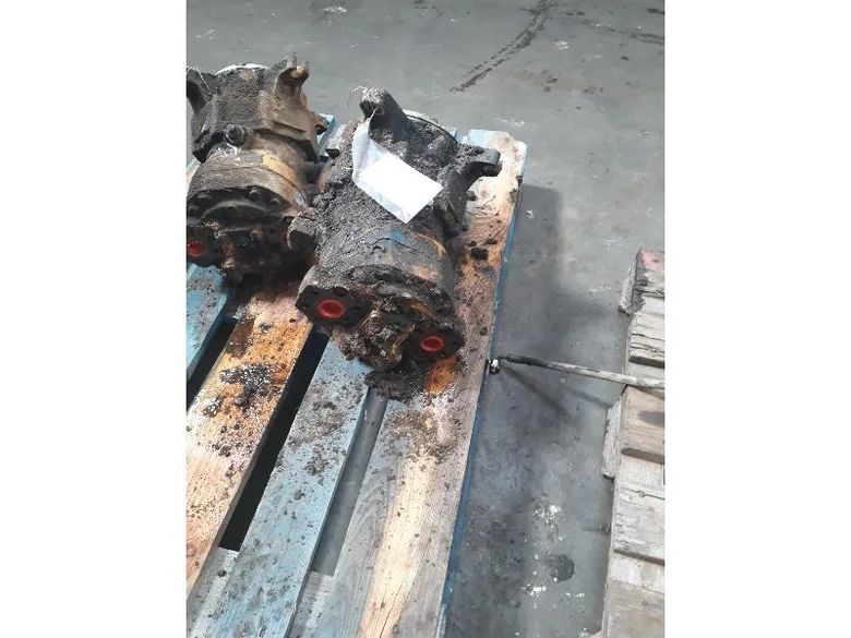 Motor hidráulico de traslación usado - Codimatra para CATERPILLAR 963