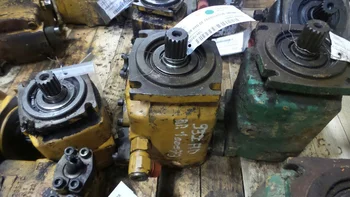Hydraulic Translation motor for LIEBHERR R912