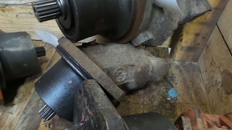 Hydraulic Translation motor for O&K RH9