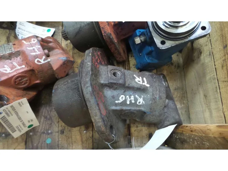 Hydraulic Translation motor for O&K RH6
