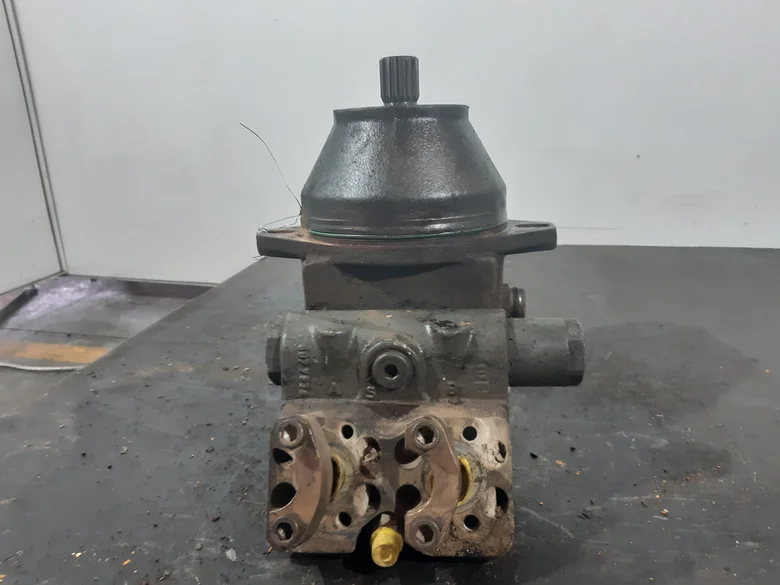 Hydraulic Translation motor for LIEBHERR R944B