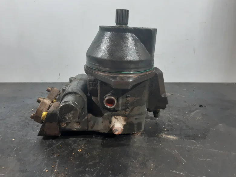 Hydraulic Translation motor for LIEBHERR R944B