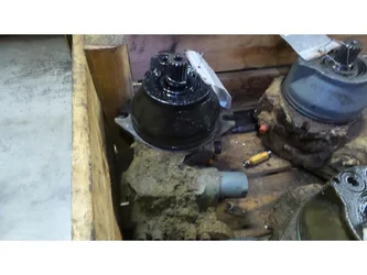 Hydraulic Translation motor for LIEBHERR R924B