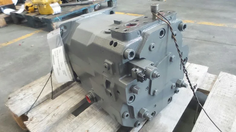 Moteur hydraulique de translation pour LIEBHERR PR734L