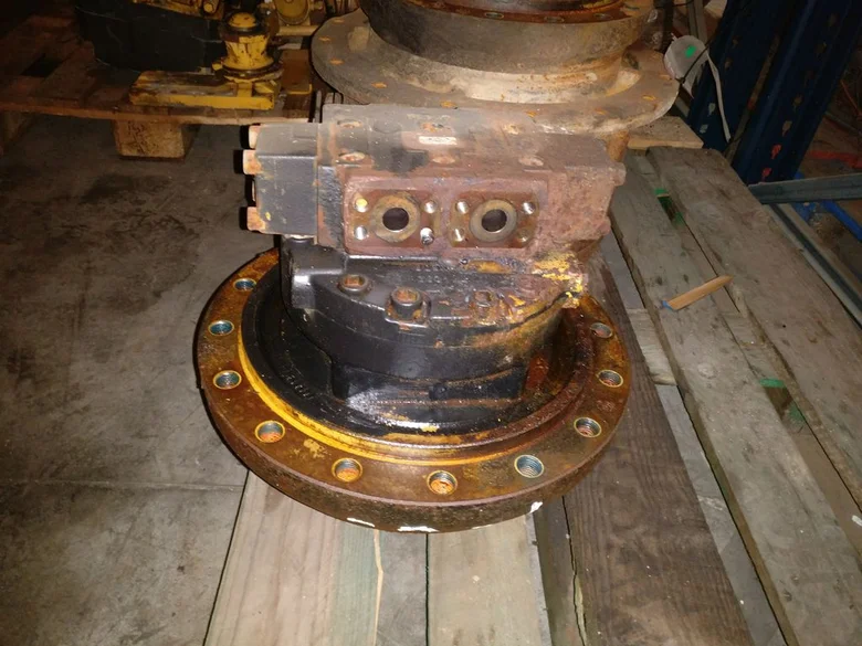 Moteur hydraulique de translation pour CATERPILLAR 320