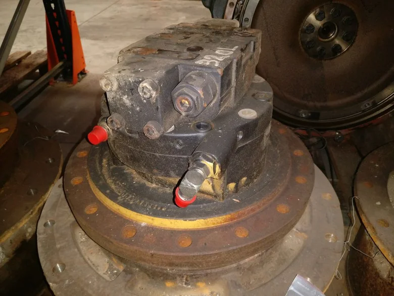 Moteur hydraulique de translation pour CATERPILLAR 320