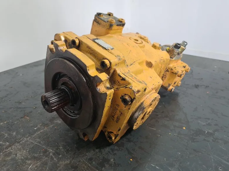 Hydraulic travel motor for LIEBHERR A912LI
