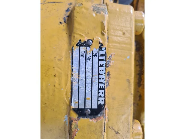 Hydraulic travel motor for LIEBHERR A912LI