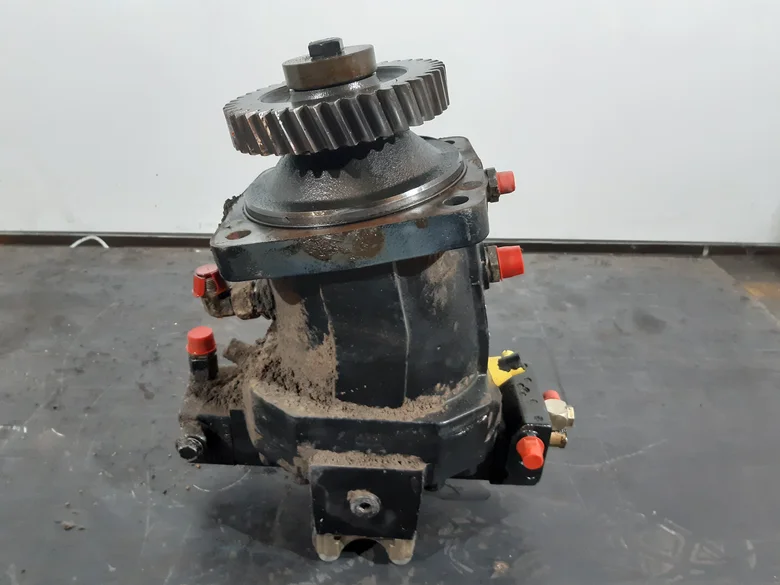 Moteur hydraulique d'avancement pour LIEBHERR L534