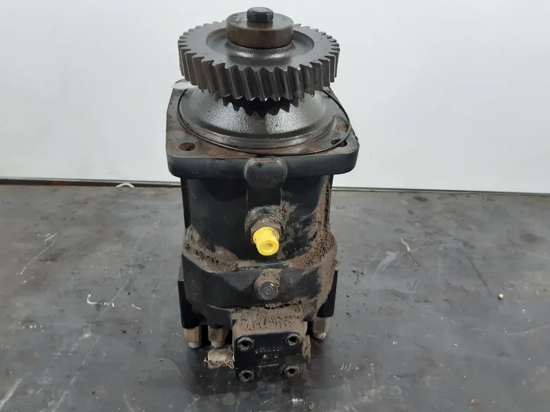 Motor hidráulico de avance para LIEBHERR L534
