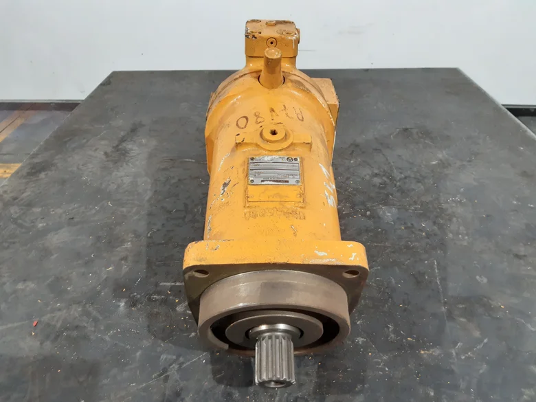 Hydraulic travel motor for LIEBHERR L541