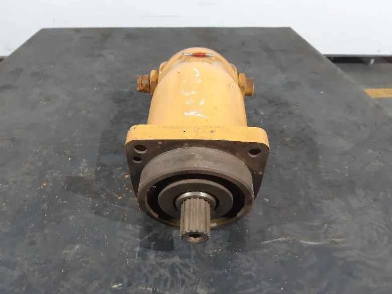 Hydraulic travel motor for LIEBHERR L541