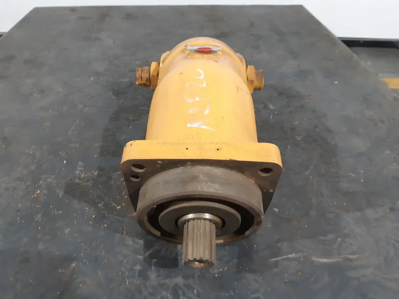 Hydraulic travel motor for LIEBHERR L541