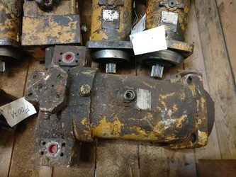 Motor hidráulico de avance para LIEBHERR L541