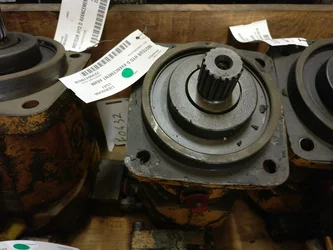 Motor hidráulico de avance para LIEBHERR L541