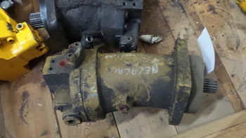 Moteur hydraulique d'avancement pour MECALAC 11CX
