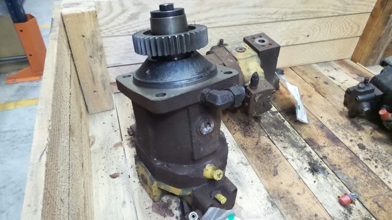 Hydraulic travel motor for CATERPILLAR IT14G