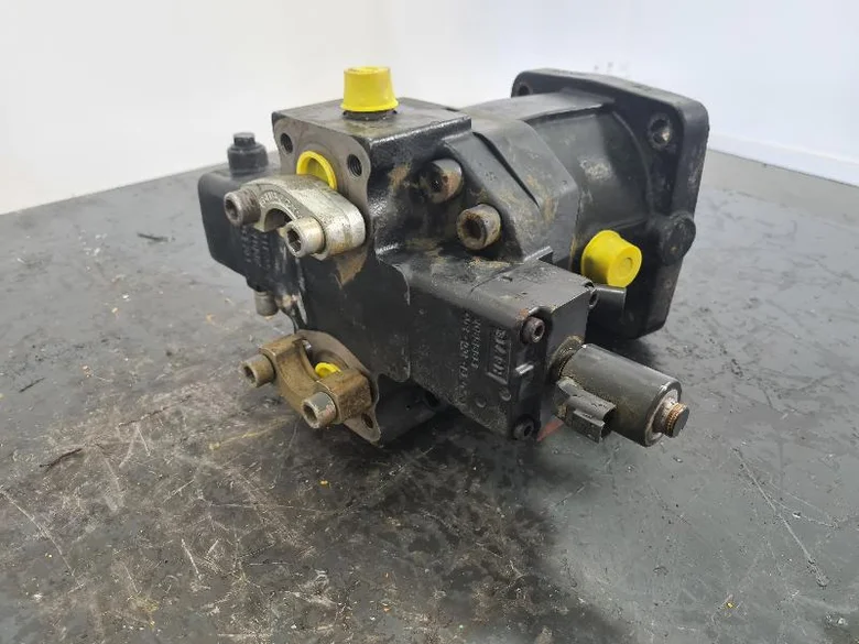 Moteur hydraulique d'avancement pour LIEBHERR L576