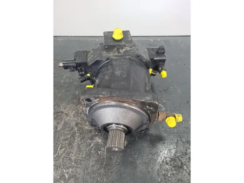 Hydraulic travel motor for LIEBHERR L576