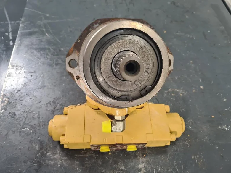 Motor hidráulico de avance para CATERPILLAR D6RXL