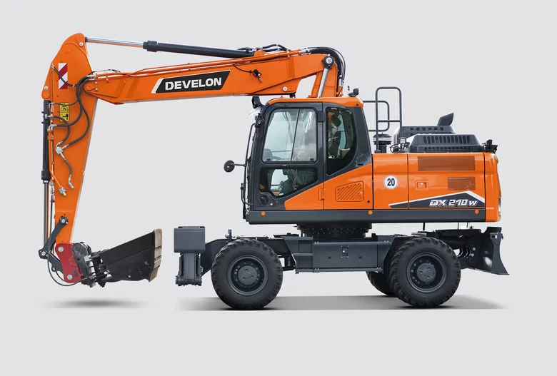 Excavadora sobre neumáticos 21,9t - DX210W-7